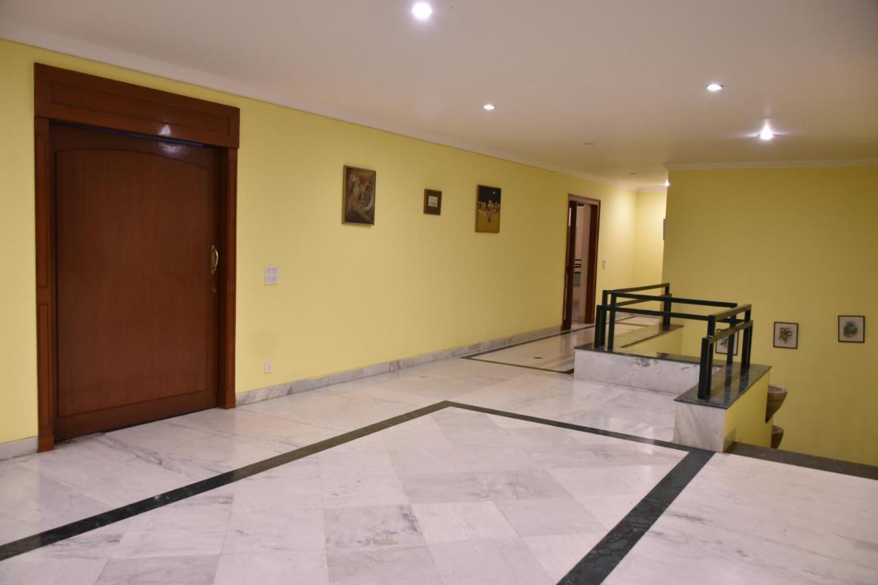 Greenwood Hotel Khajuraho Exterior photo